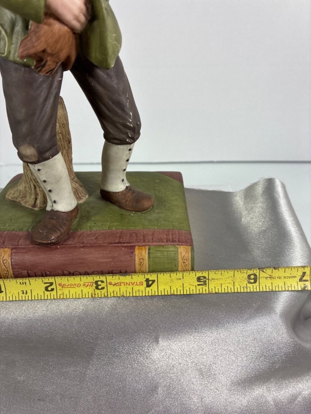 Vintage Aynsley The Poacher Figurine - Picture 11 of 11
